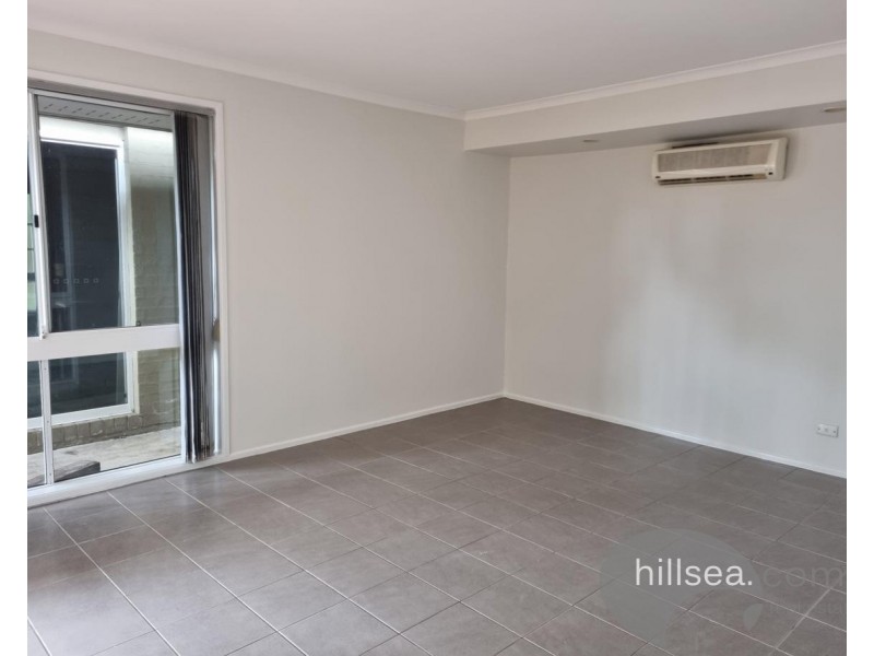 4 Crampton Court, Parkwood QLD 4214