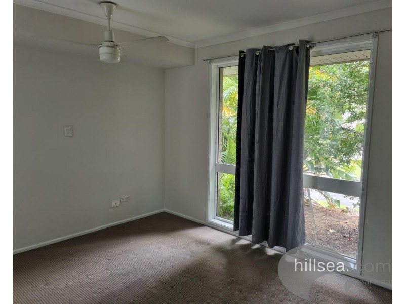 4 Crampton Court, Parkwood QLD 4214