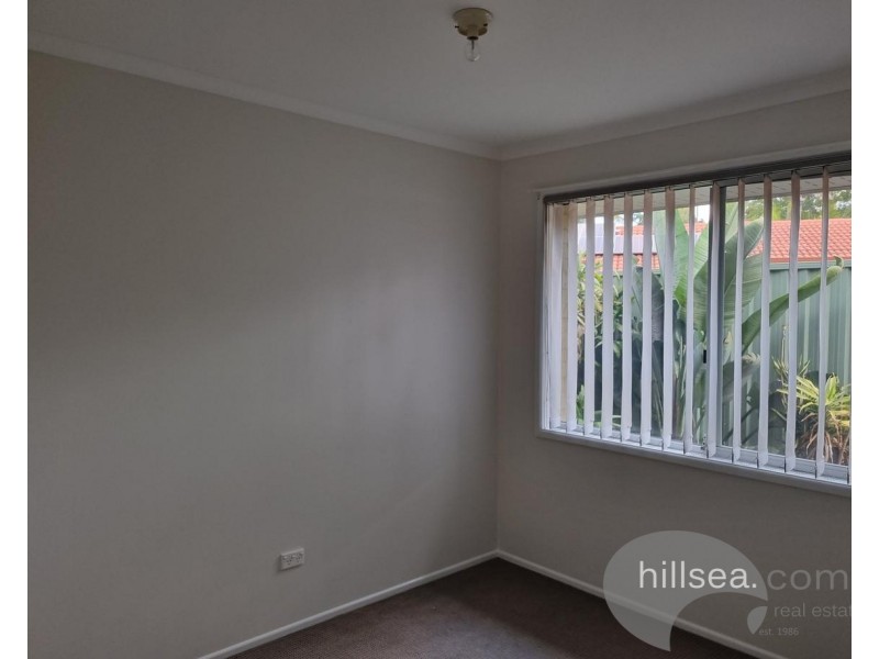 4 Crampton Court, Parkwood QLD 4214