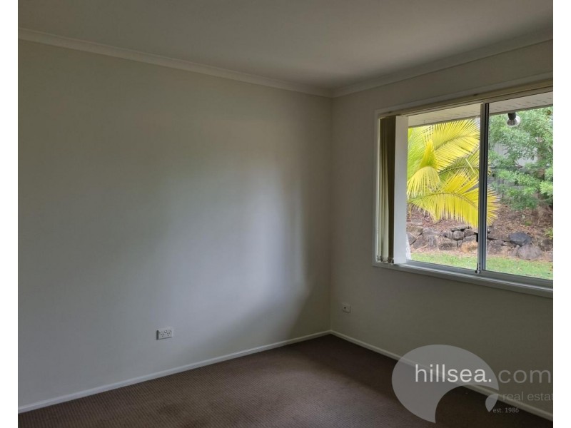 4 Crampton Court, Parkwood QLD 4214