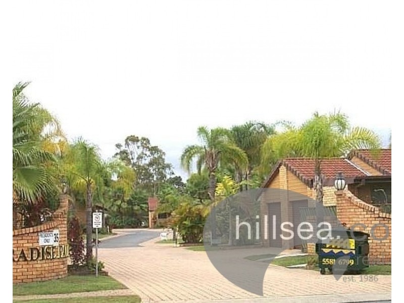 31/35 St Kevins Avenue, Benowa QLD 4217