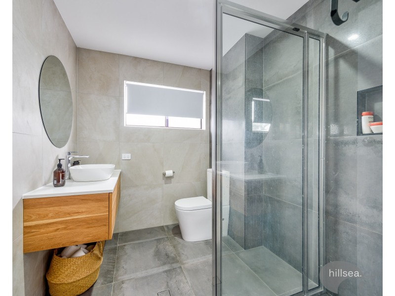 4/59 Errol Avenue, Paradise Point QLD 4216