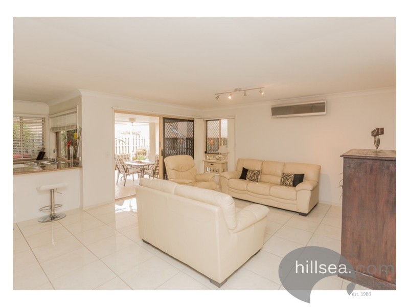 7 Oxbridge Chase, Arundel QLD 4214