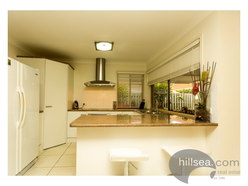 7 Oxbridge Chase, Arundel QLD 4214