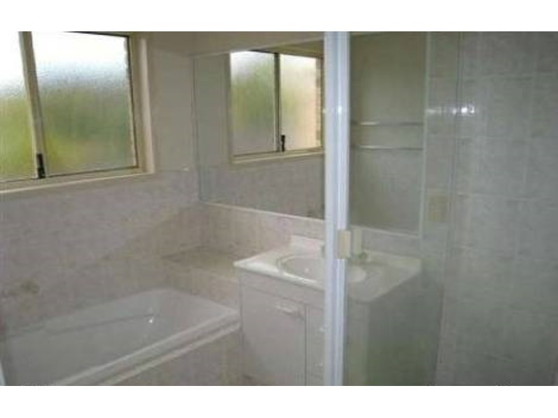 3 James Cagney Close, Parkwood QLD 4214