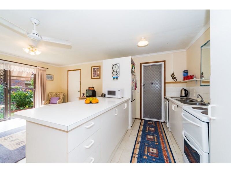 1/76 Kangaroo Avenue, Coombabah QLD 4216