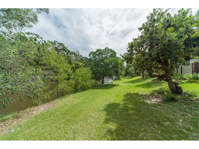 1/76 Kangaroo Avenue, Coombabah QLD 4216