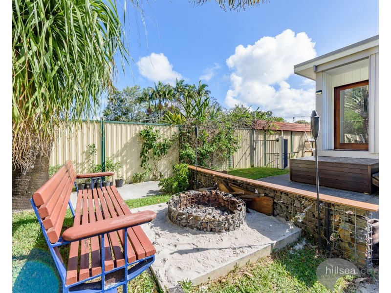 9 Allinga Street, Coombabah QLD 4216