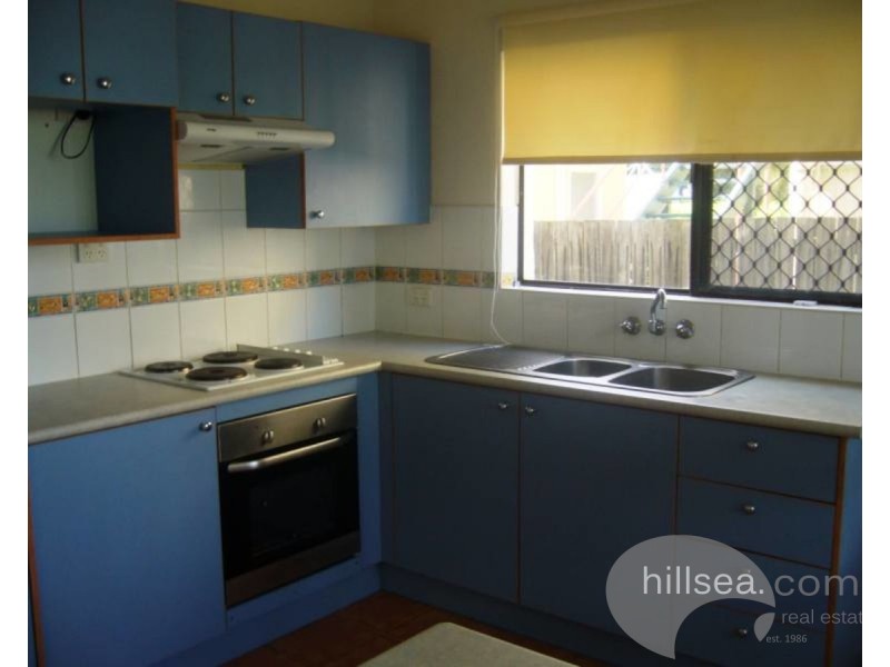 1/94 Frank Street, Labrador QLD 4215