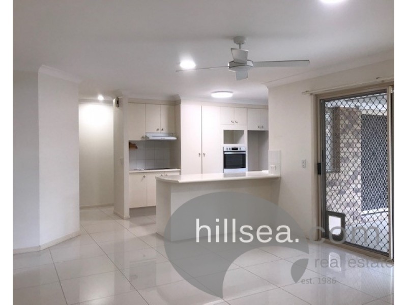 16 Maidstone Place, Parkwood QLD 4214