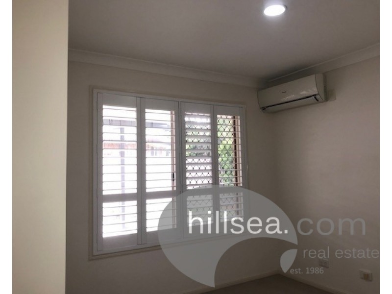 16 Maidstone Place, Parkwood QLD 4214