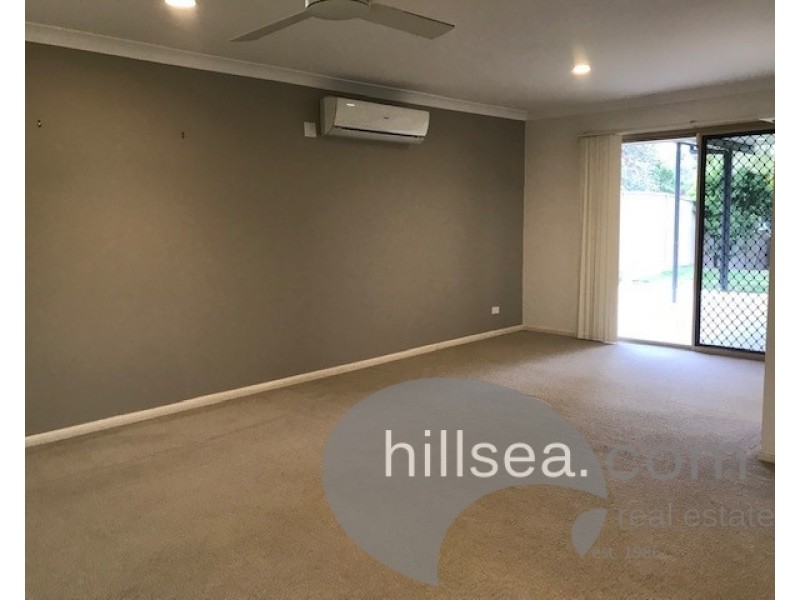 16 Maidstone Place, Parkwood QLD 4214