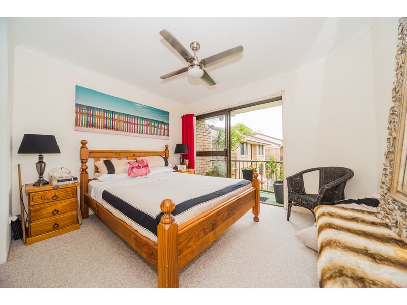 11/33 Whiting Street, Labrador QLD 4215