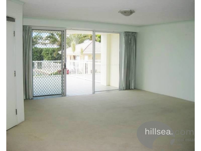 4/1 Poinsettia Avenue, Hollywell QLD 4216