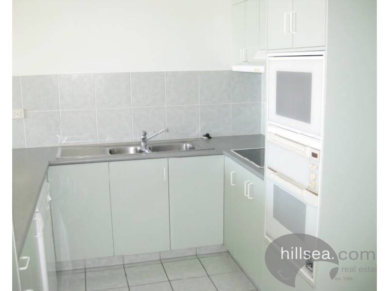 4/1 Poinsettia Avenue, Hollywell QLD 4216