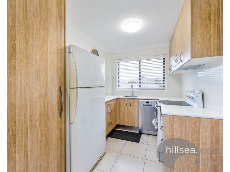 8/156 Frank Street, Labrador QLD 4215