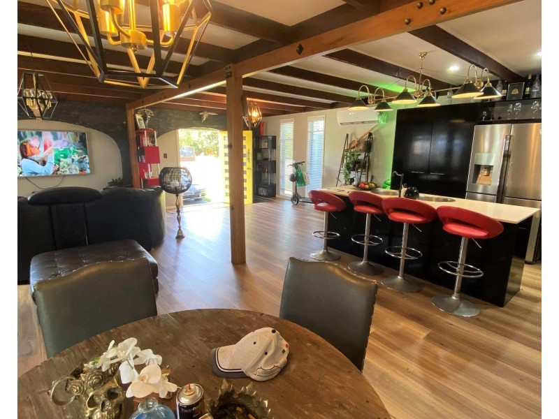 108 Hansford Road, Coombabah QLD 4216