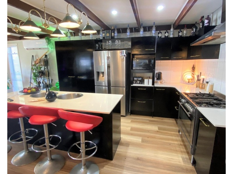 108 Hansford Road, Coombabah QLD 4216