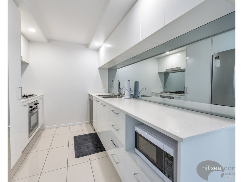 602/41 Harbour Town Drive, Biggera Waters QLD 4216