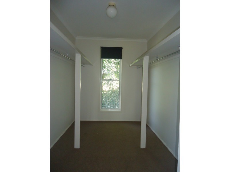 26 Zoeller Drive, Parkwood QLD 4214