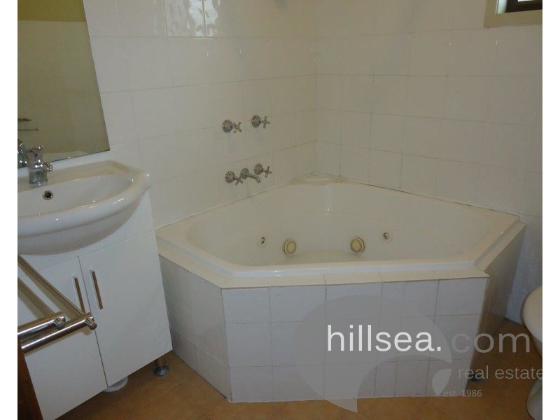 2/53 Beale Street, Southport QLD 4215