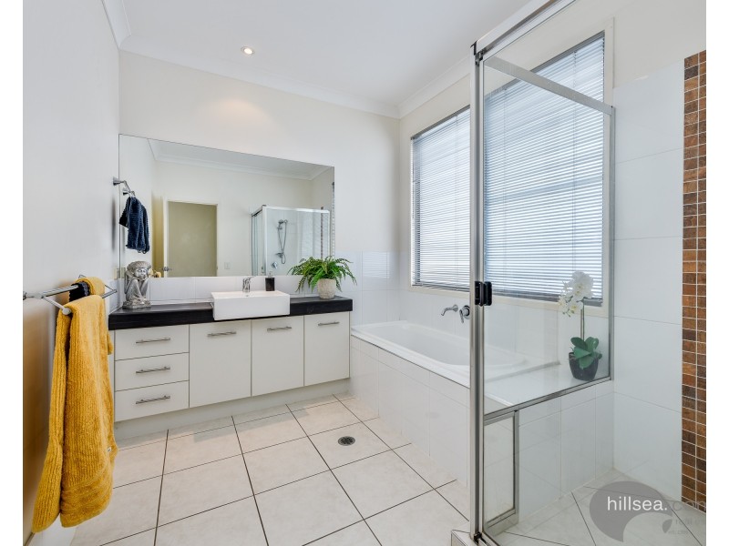 6 Pamphlet Lane, Coomera QLD 4209