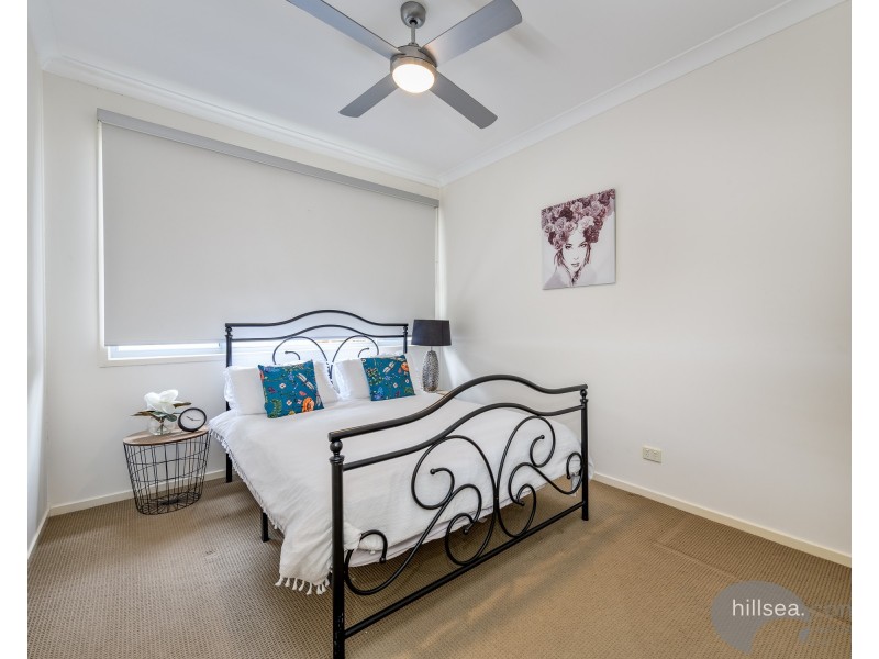 6 Pamphlet Lane, Coomera QLD 4209