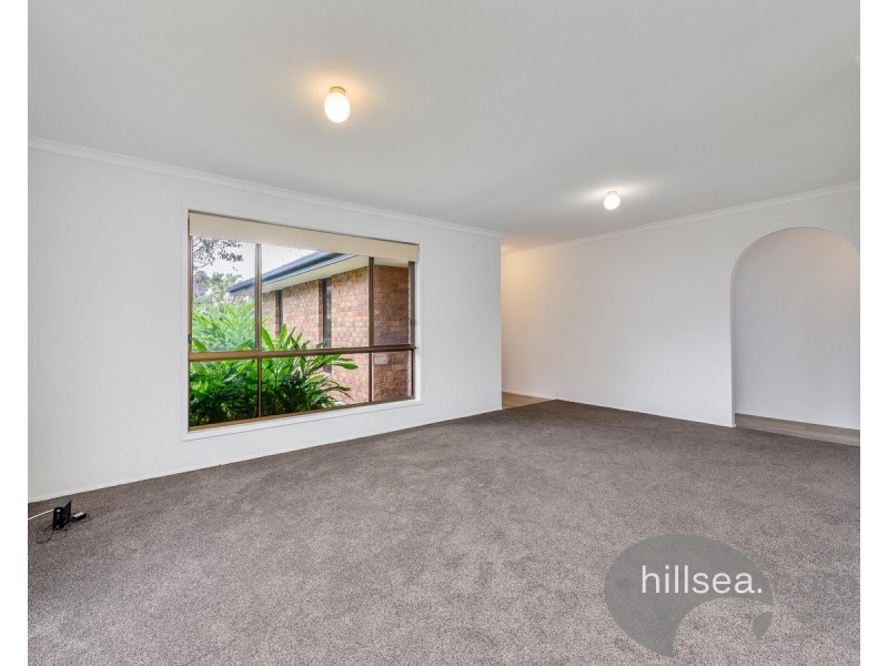54 Kawana Crescent, Ashmore QLD 4214
