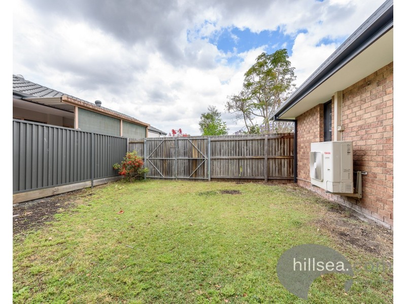 54 Kawana Crescent, Ashmore QLD 4214