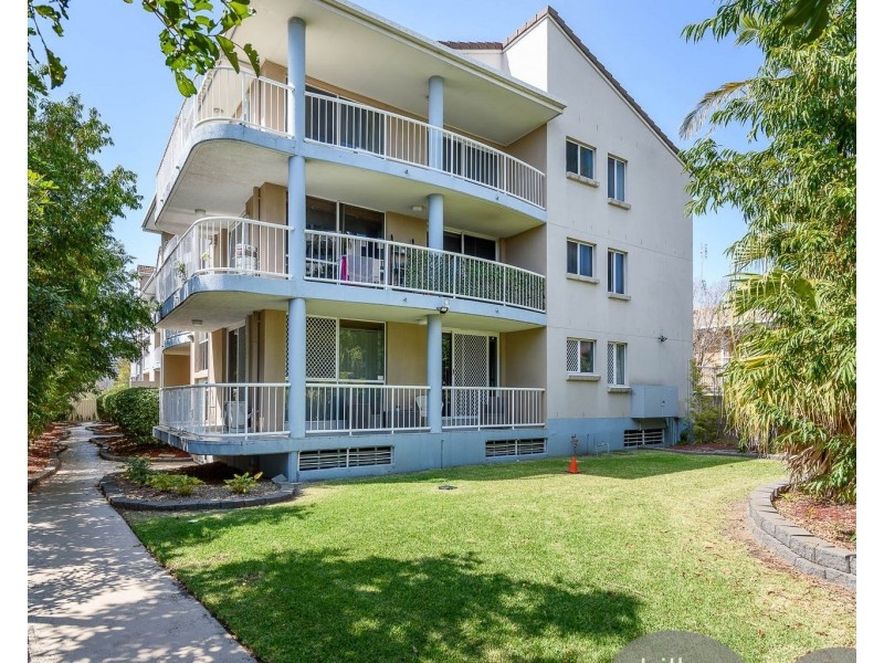 5/111 Frank Street, Labrador QLD 4215