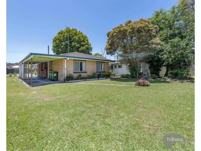 8 Sunbird Avenue, Paradise Point QLD 4216