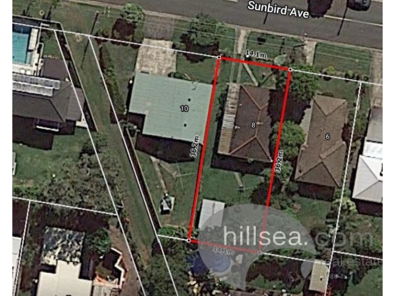 8 Sunbird Avenue, Paradise Point QLD 4216
