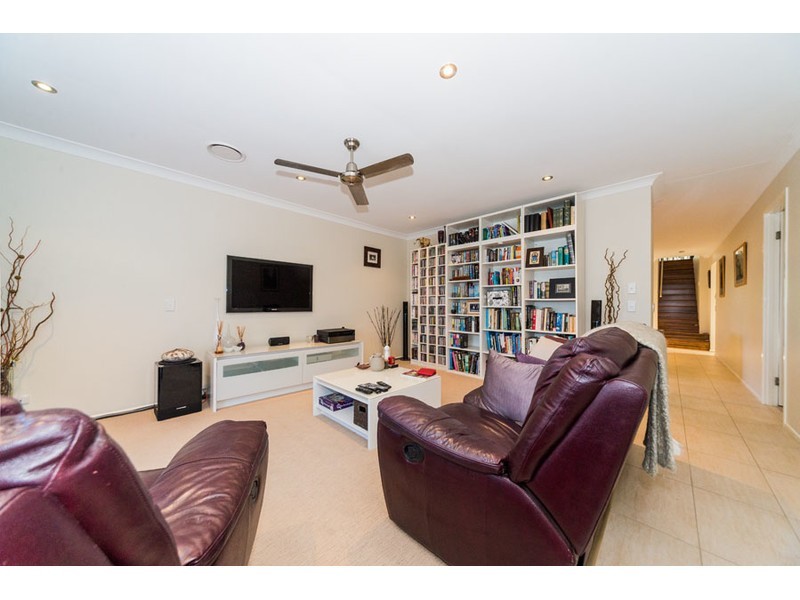 49 Numbat Court East, Coombabah QLD 4216