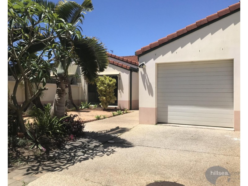 2/139 Bayview Street, Runaway Bay QLD 4216
