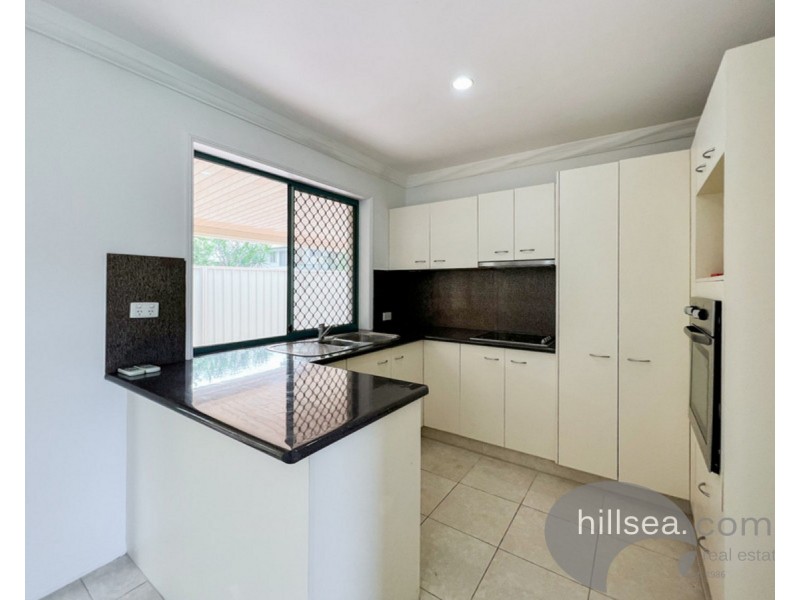 4/222 Central Street, Labrador QLD 4215