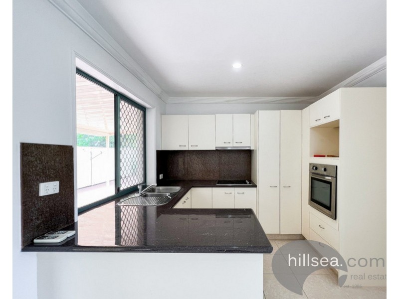 4/222 Central Street, Labrador QLD 4215