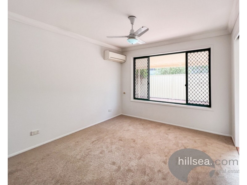 4/222 Central Street, Labrador QLD 4215