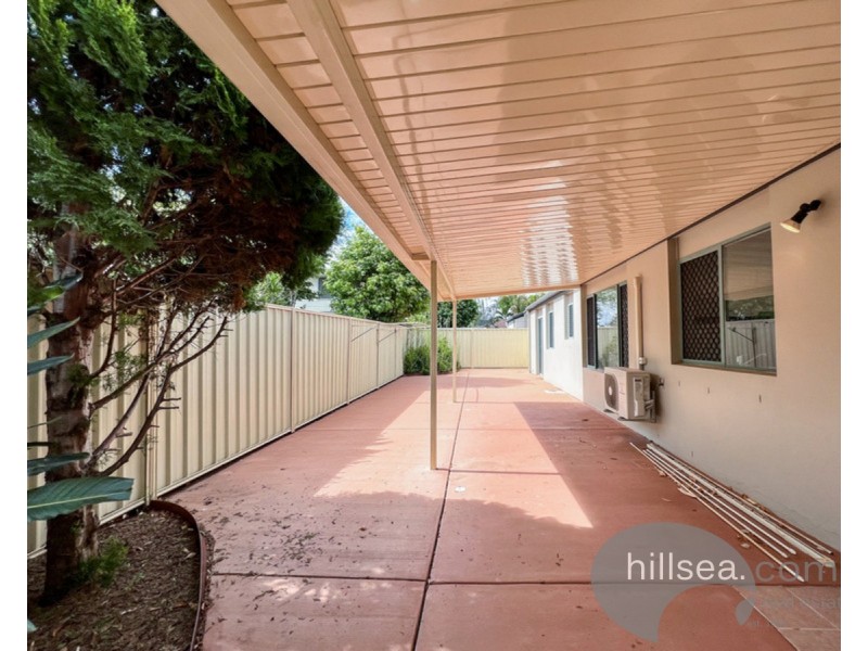 4/222 Central Street, Labrador QLD 4215