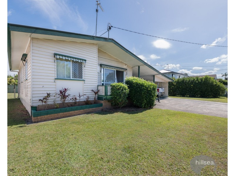 10 Sunbird Avenue, Paradise Point QLD 4216