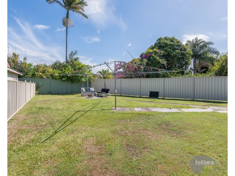 10 Sunbird Avenue, Paradise Point QLD 4216