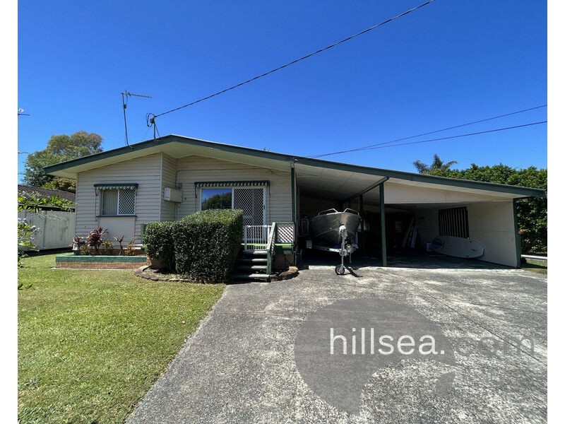 10 Sunbird Avenue, Paradise Point QLD 4216