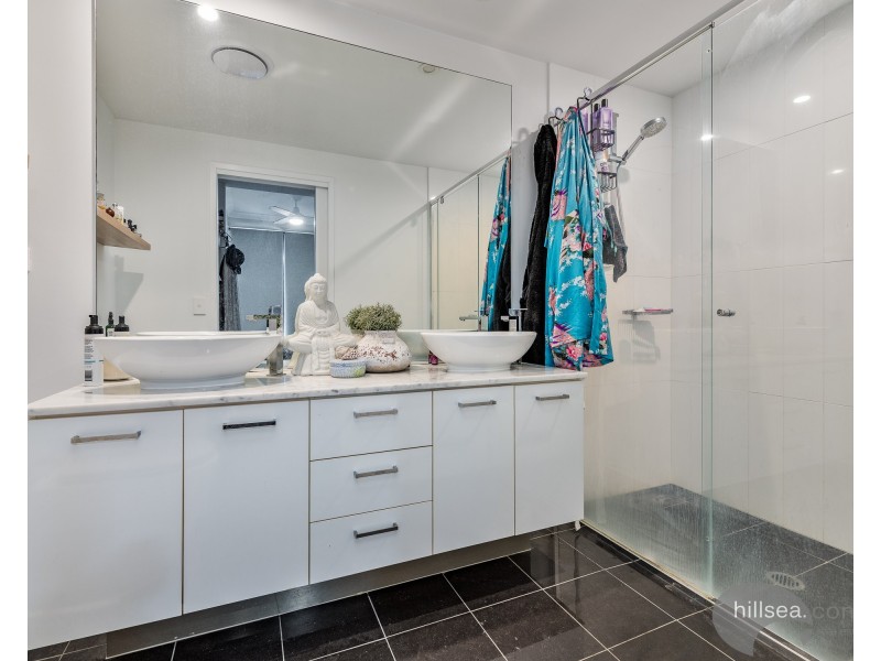 1808/5 Harbourside Court, Biggera Waters QLD 4216