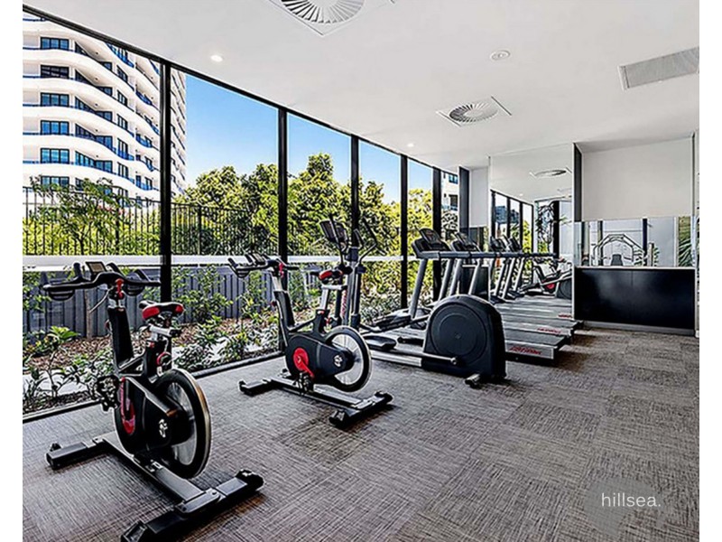 1808/5 Harbourside Court, Biggera Waters QLD 4216