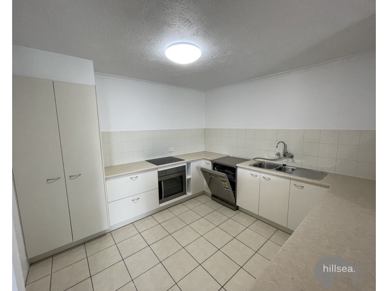 3/14 Brett Avenue, Labrador QLD 4215