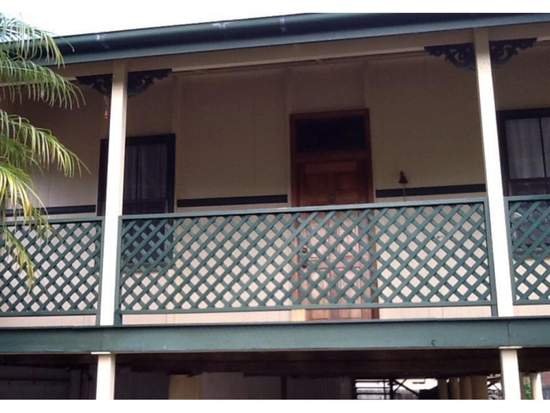 16 William Street, Southport QLD 4215