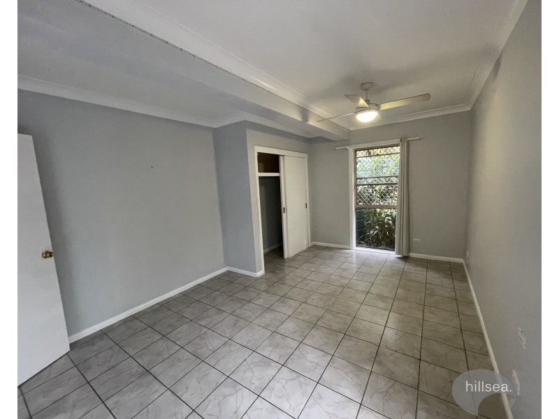 2/45 The Esplanade, Coombabah QLD 4216