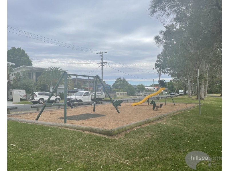 2/45 The Esplanade, Coombabah QLD 4216