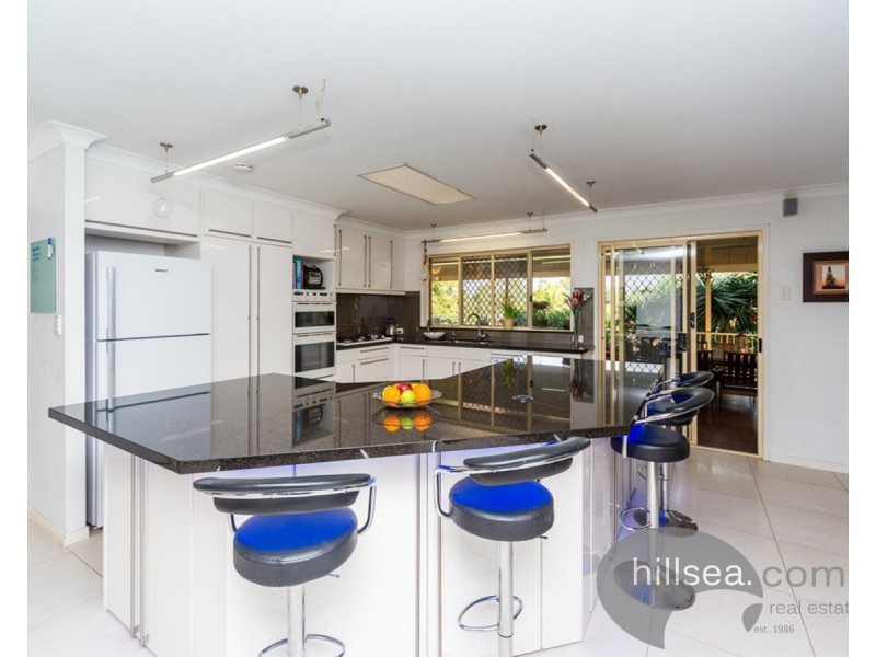 8 Stadler Court, Parkwood QLD 4214