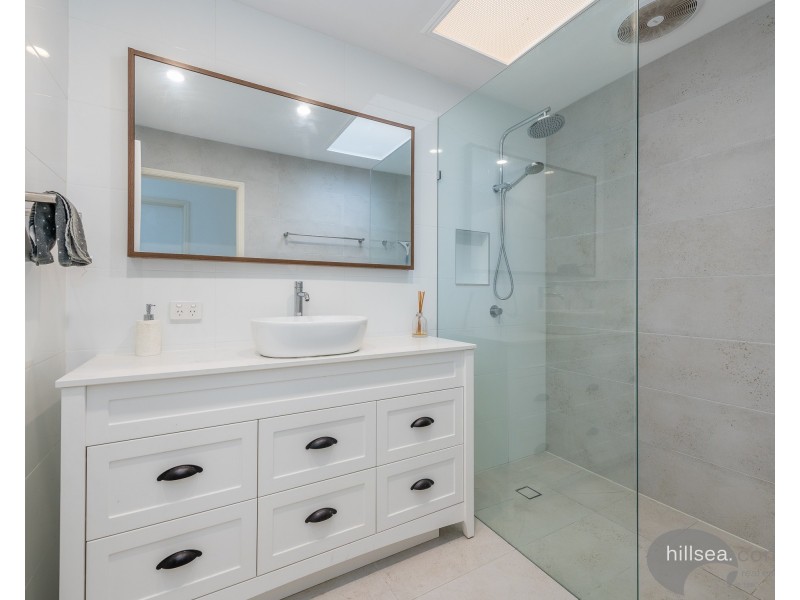 9/17 McMillan Street, Labrador QLD 4215