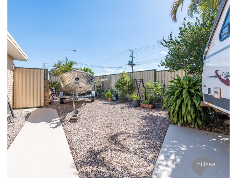 1/40 Poinsettia Avenue, Runaway Bay QLD 4216
